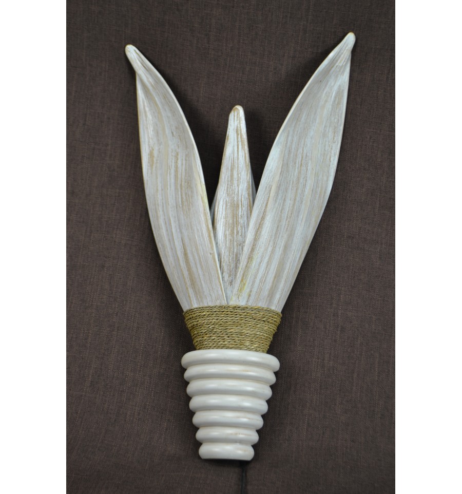 Applique murale rouge, luminaire exotique feuilles cocotier bananier.